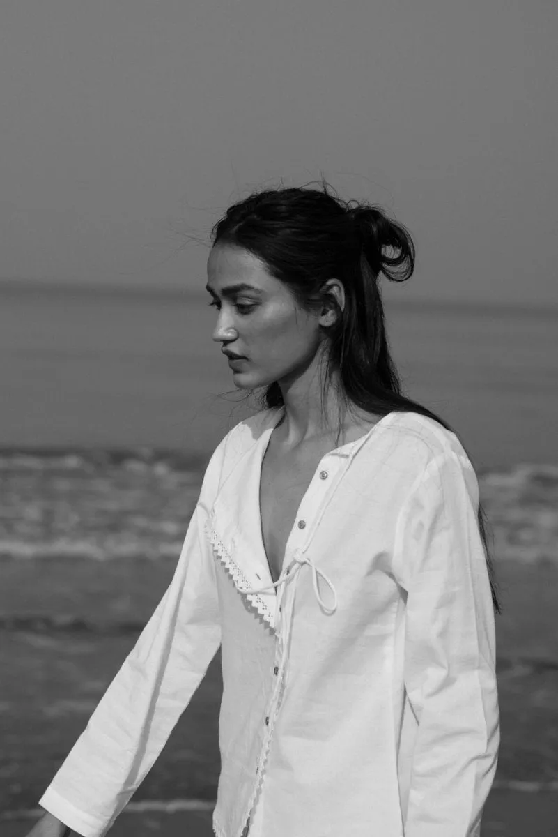 Amelia Casual White Mul Shirt